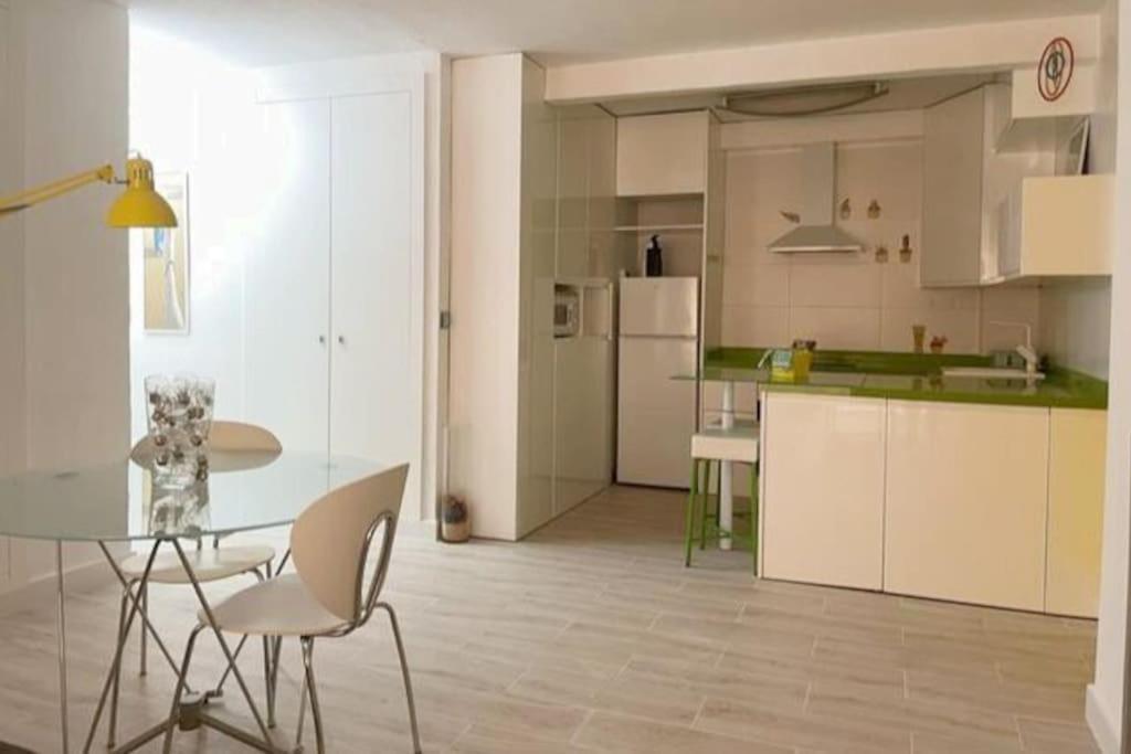 Apartamento Modern Oscvict En Мурсия Екстериор снимка