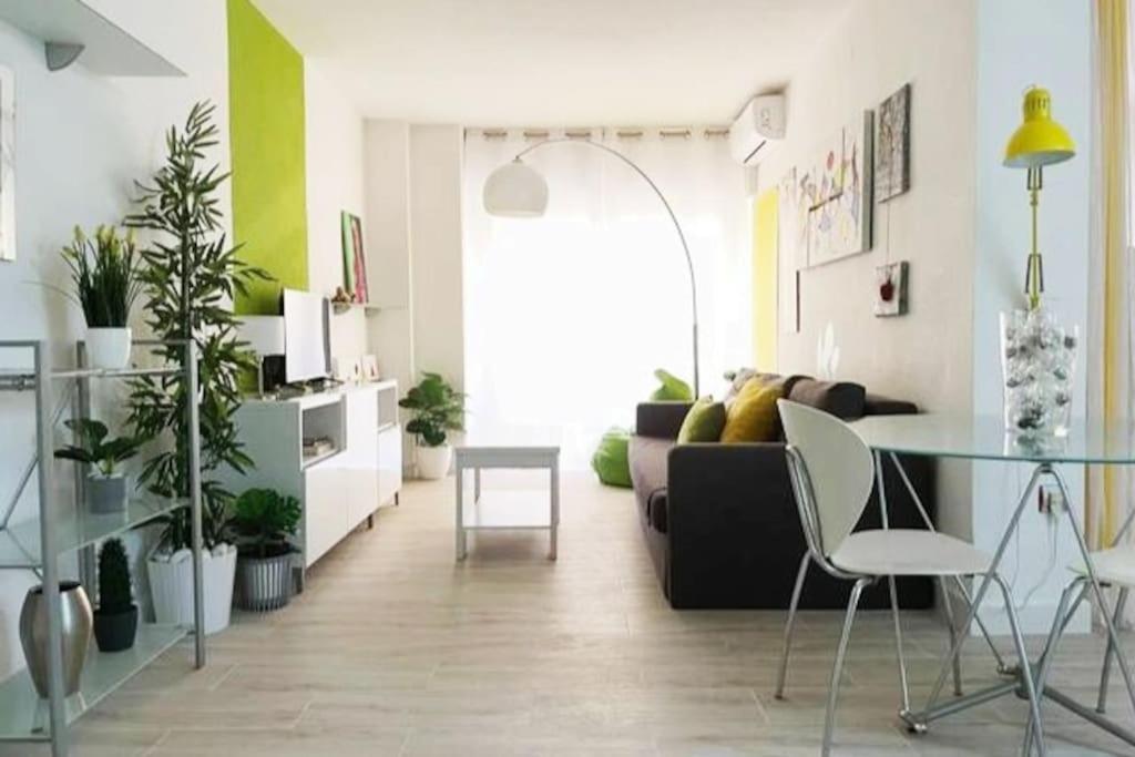 Apartamento Modern Oscvict En Мурсия Екстериор снимка